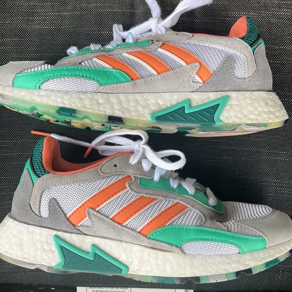 Adidas Tresc Run J "Sunset Blaze" EF7650 Size 6.5 Mens/8 womens - Picture 4 of 12